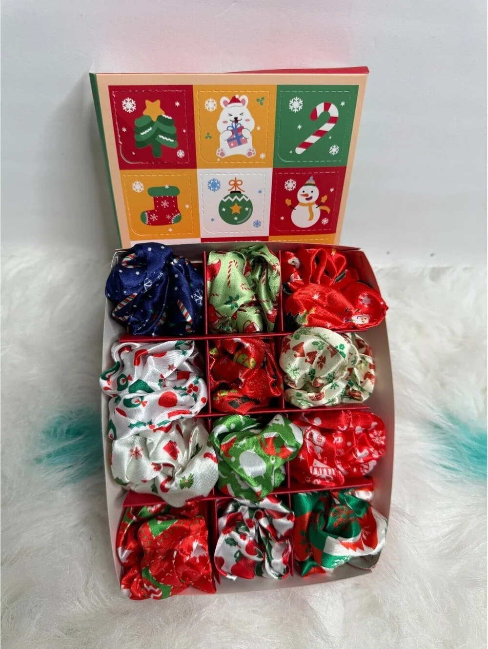 24 Days SCRUNCHIES CHRISTMAS Advert Calendar